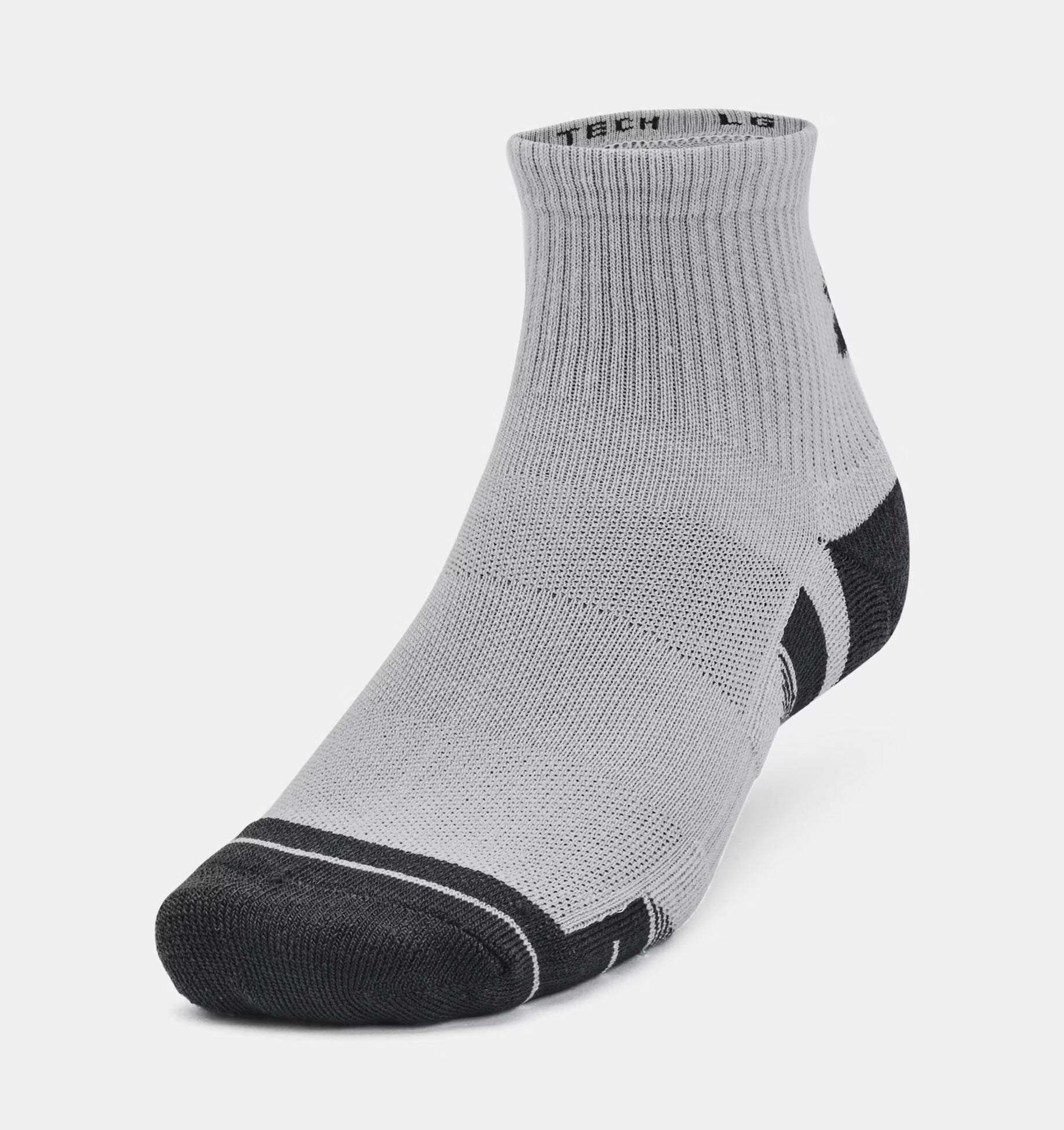 Under Armour Performance Tech 3pk Quarter Socks 1379510 Clearance Under Armour