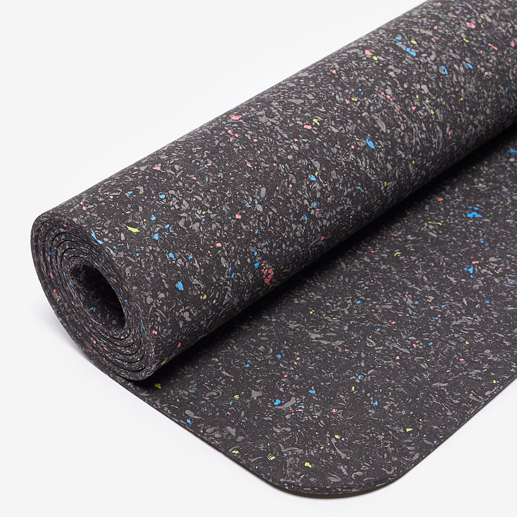 Nike Move Yoga Mat 4mm - Black/Grey Yoga Mats Nike