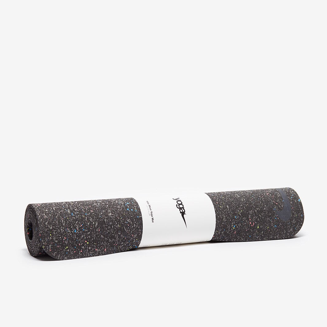 Nike Move Yoga Mat 4mm - Black/Grey Accessories Nike