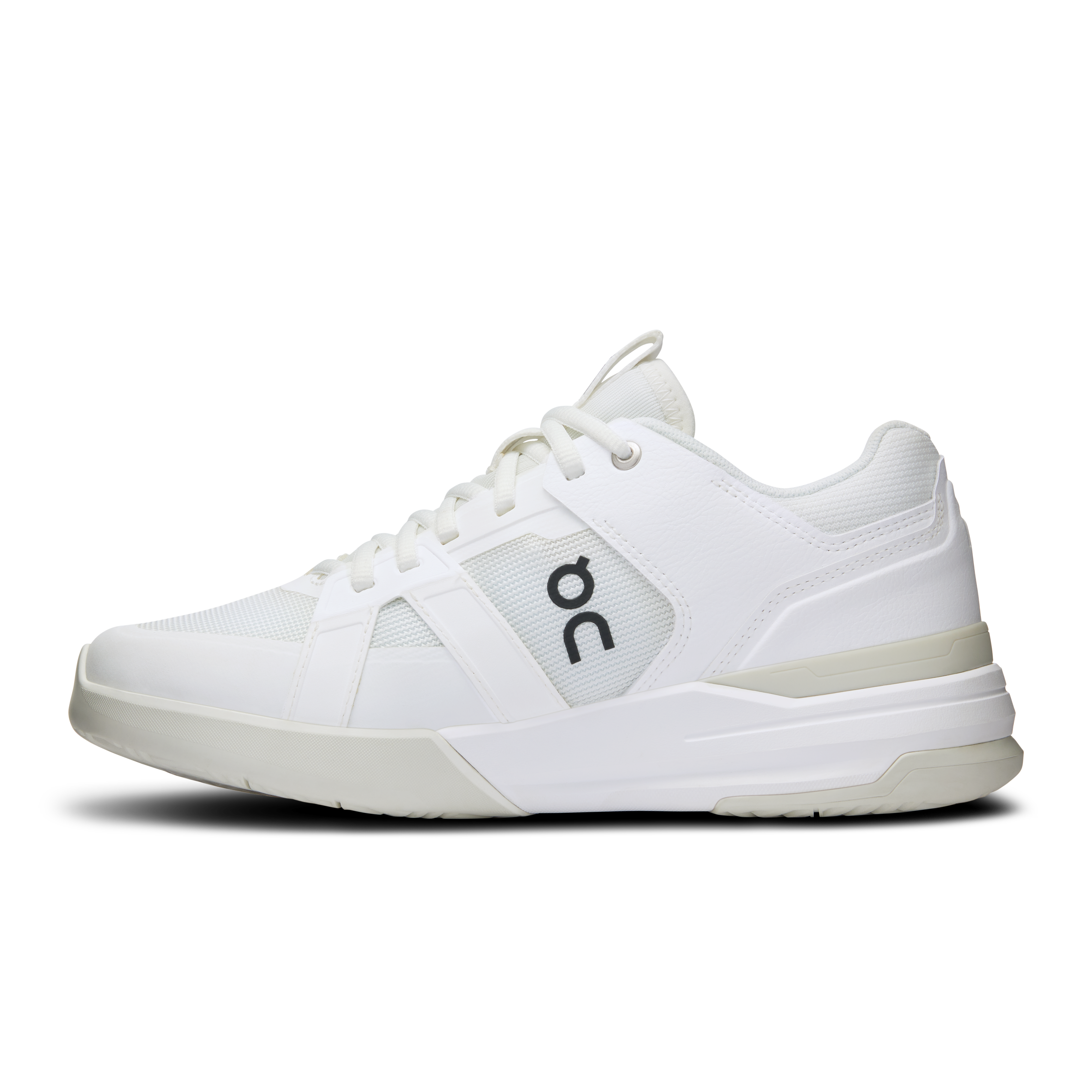 On THE ROGER Clubhouse Pro Tennis Shoes Men - White/Ice Tennis Shoes On Running