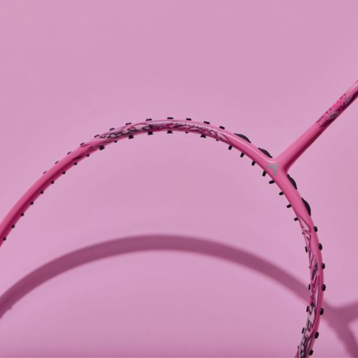 Victor Thruster K Ryuga Metallic LEE ZII JIA Badminton Racket, Pink, packaging view