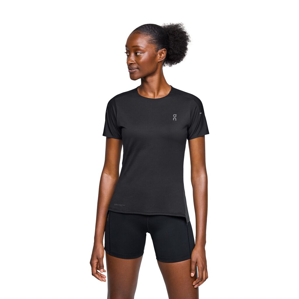 On Performance-T 3 Women Clothing On Running