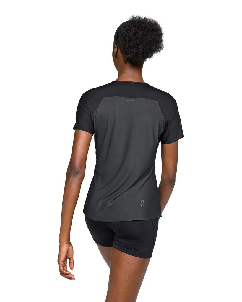 On Performance-T 3 Women Clothing On Running