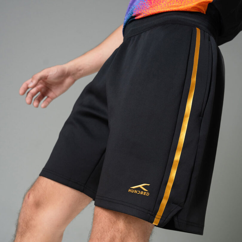 Hundred Logo Line Badminton Shorts Men - White/Black Clothing Hundred