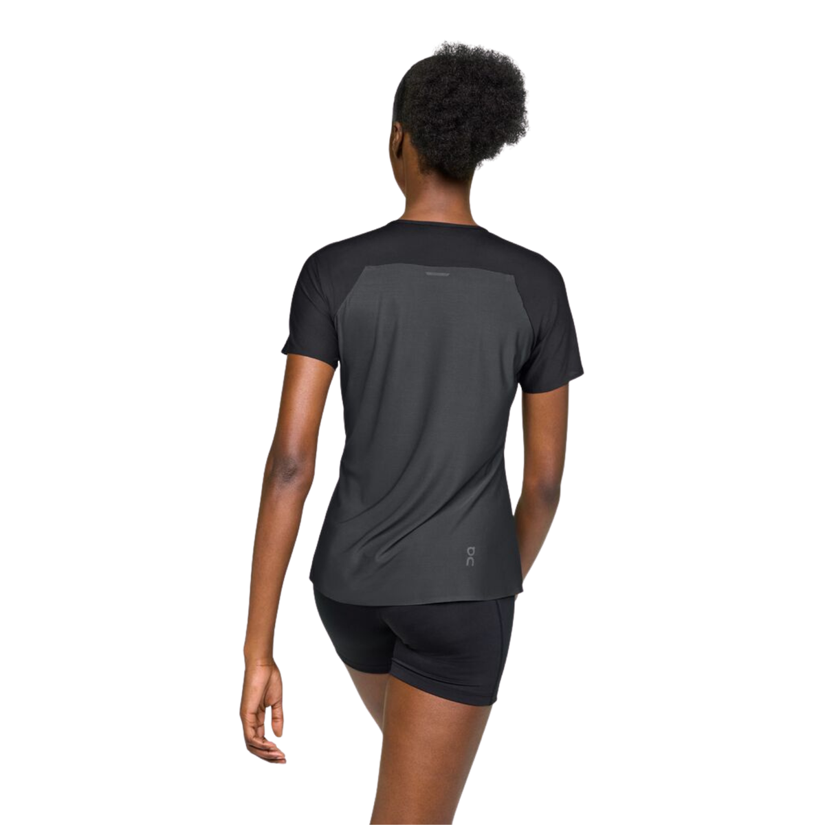 On Performance-T 3 Women, Black/Eclipse, detail view