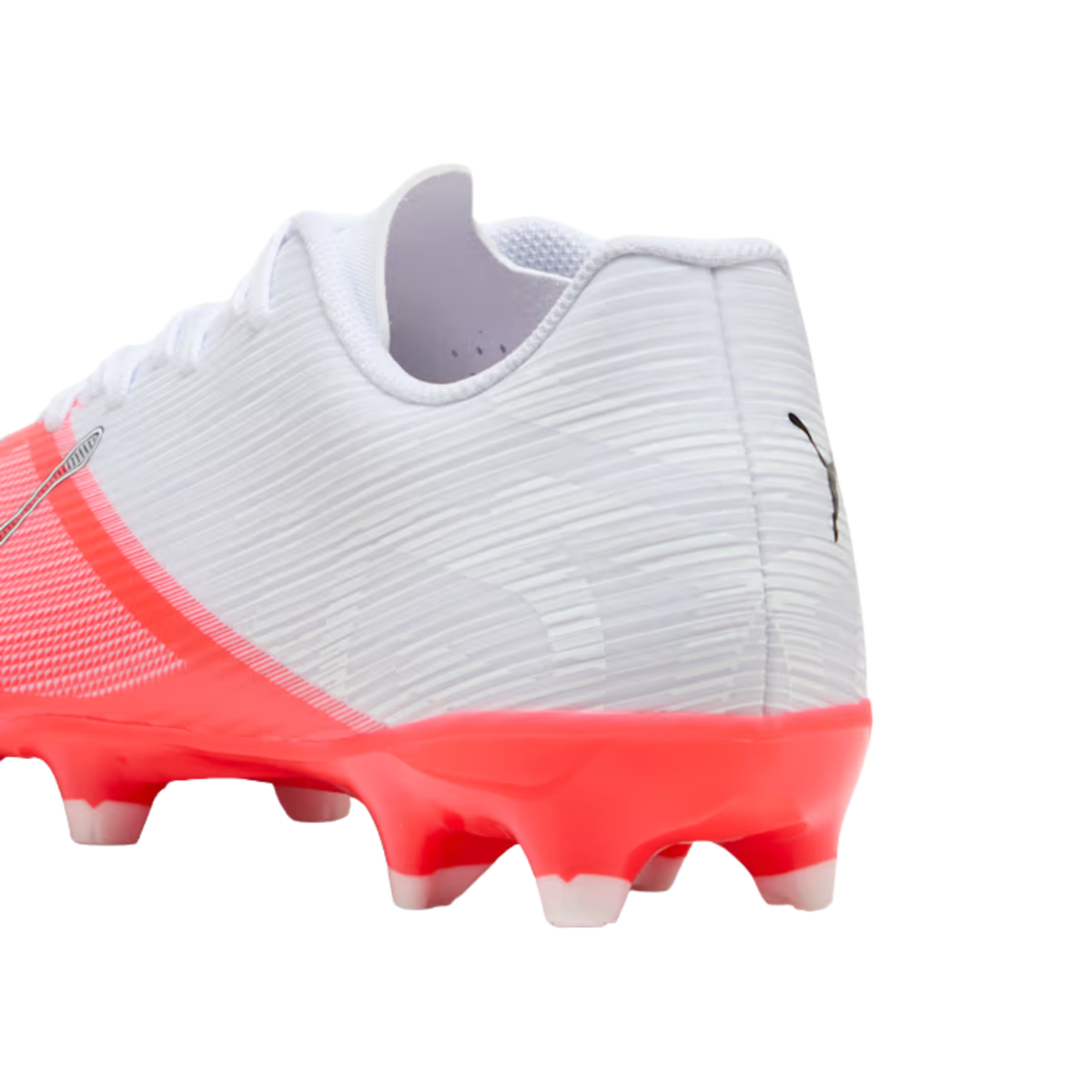 Puma Ultra 7 Play FG/AG, Red/Black/White, close-up detail