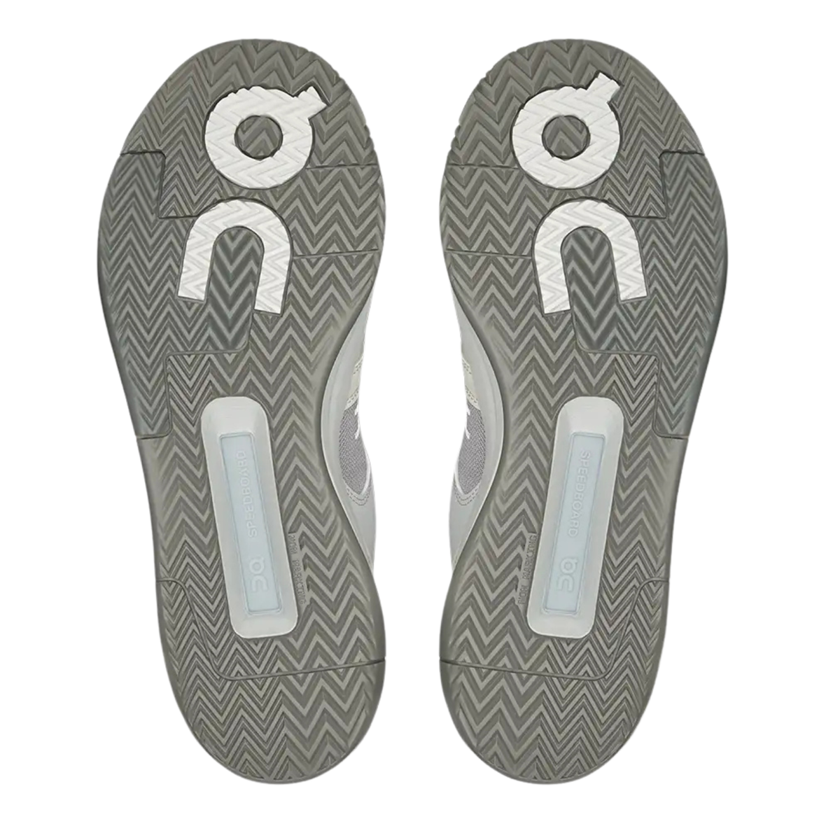 On Running The Roger Clubhouse Pro 2 Clay Tennis Shoe Men - Glacier/Frost Tennis Shoes On Running