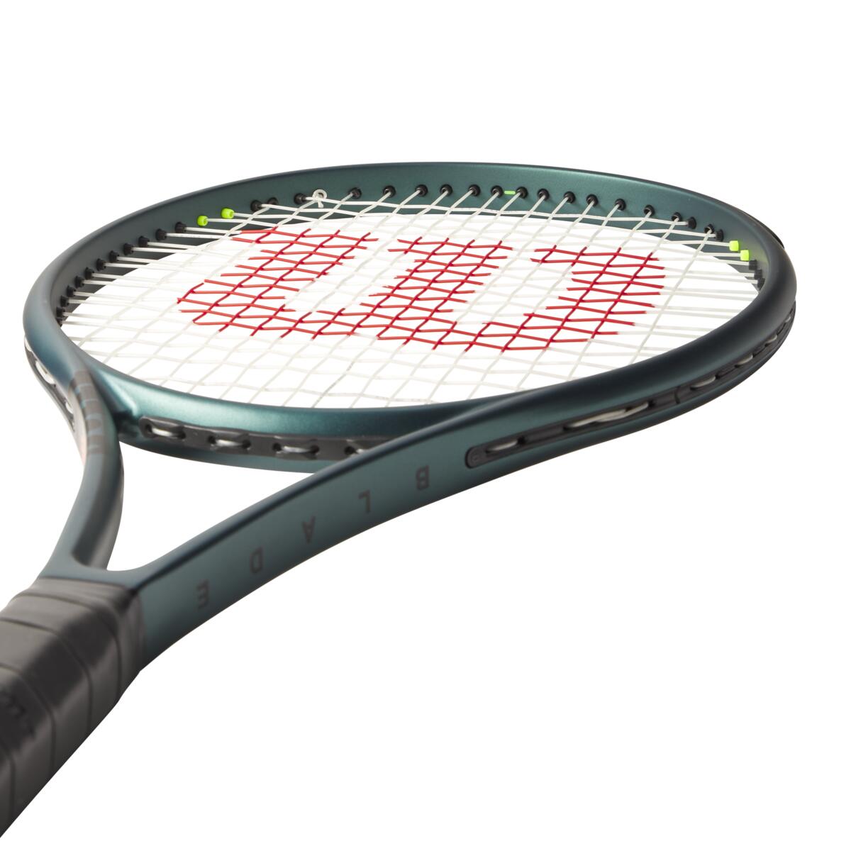 Demo Racket Wilson Blade 100 V9 FRM - Green Tennis Rackets Wilson