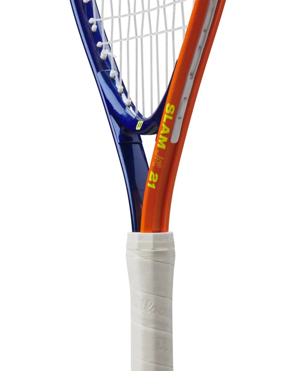 Wilson Slam Junior 21 Boys Tennis Racket (171g), Blue, detail view