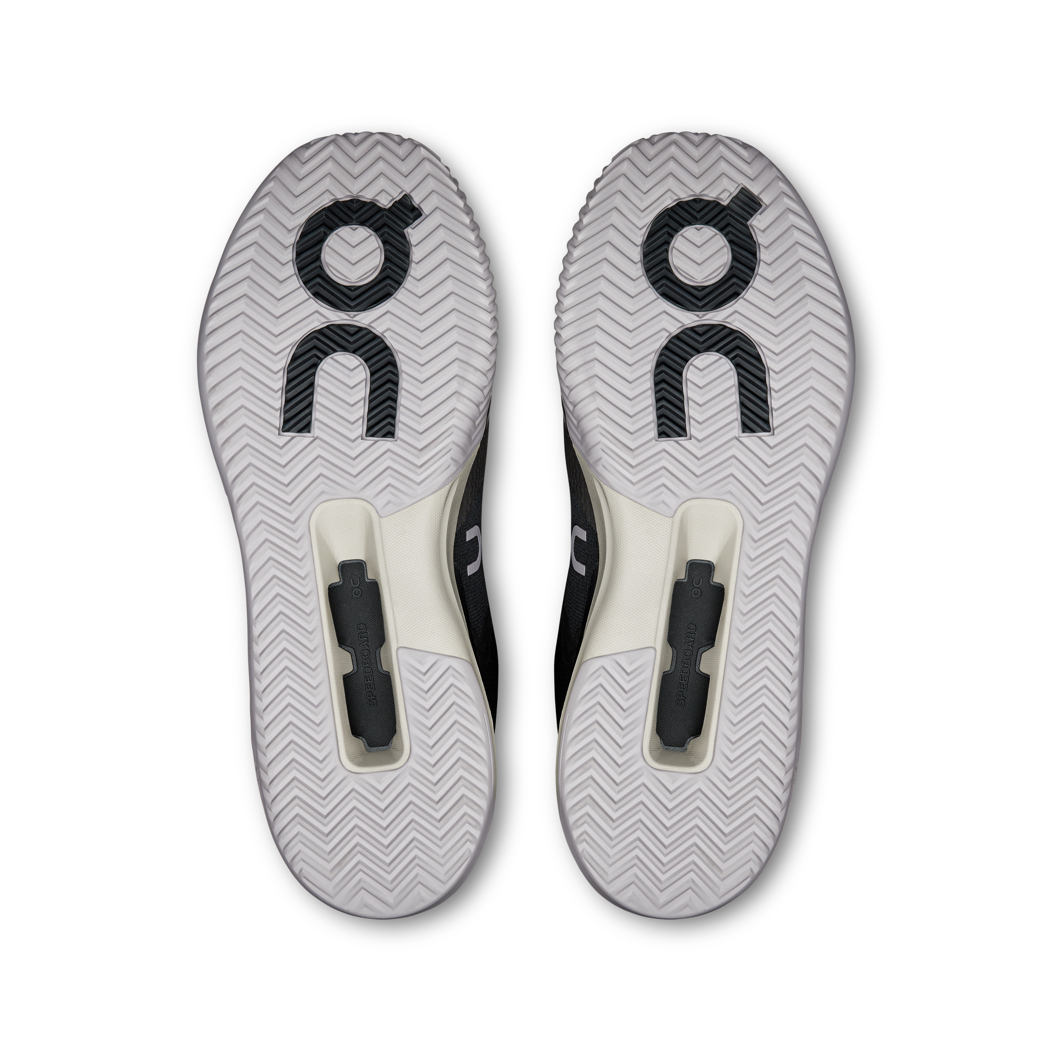 On The Roger Advantage Pro Clay Tennis Shoe Men - Black/White