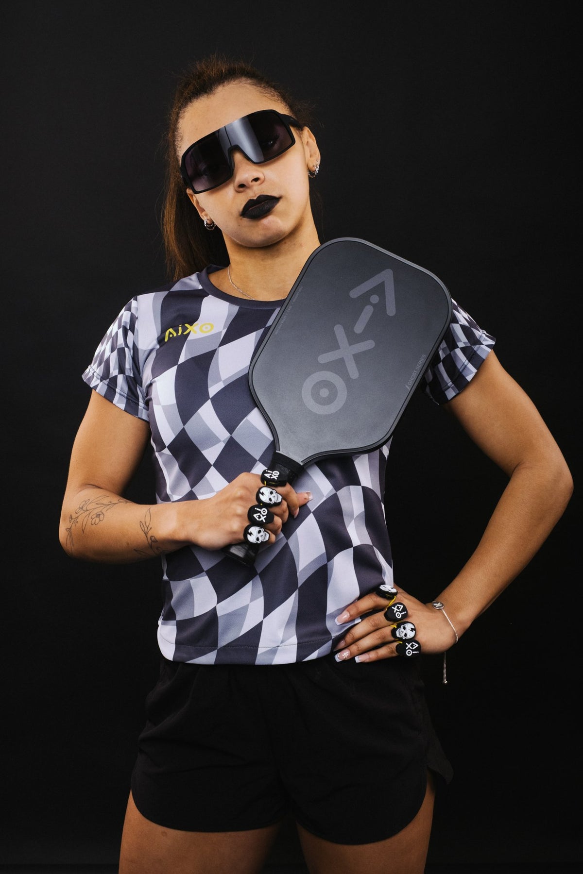 AIXO colour clash pickleball paddles