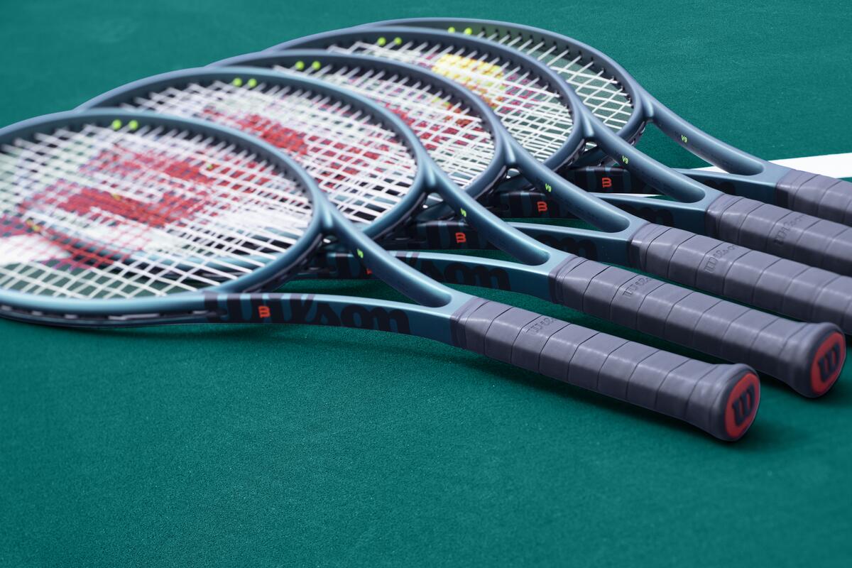 Wilson BLADE 98 16X19 V9.0 305g(Free Restring) - Unstrung