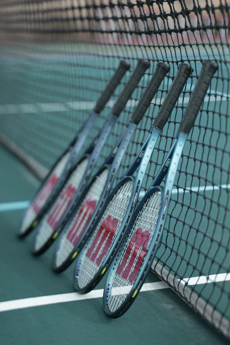 Blade 98 (18x20) V9 Tennis Racket | Wilson Sporting Goods