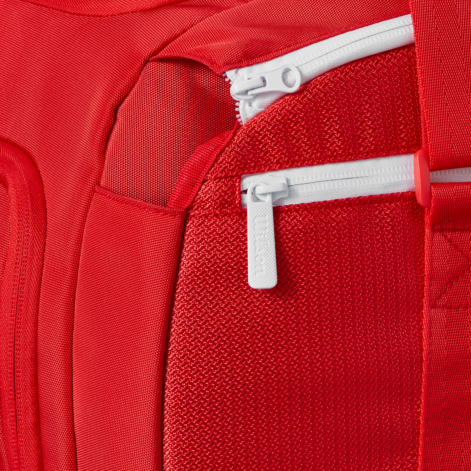Wilson Super Tour Small Duffle Bag - Red Luggage Wilson