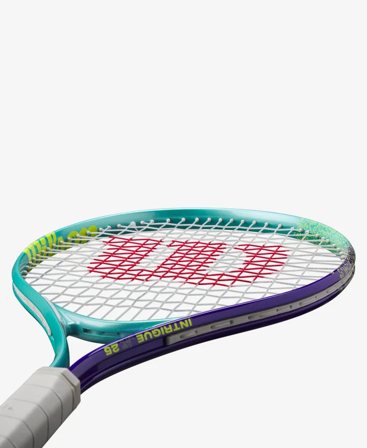 Wilson Intrigue Junior 25 Girls (WR180310U) Tennis Racket (205g)