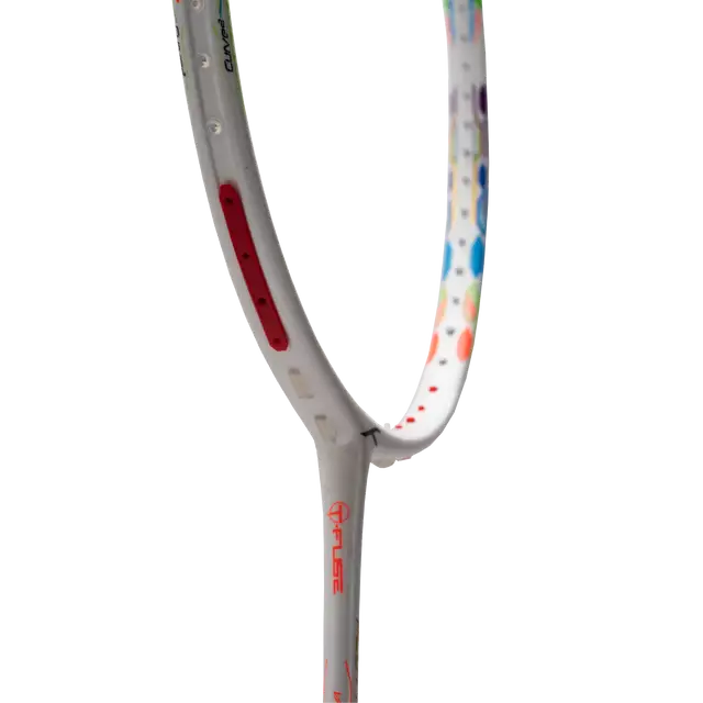 Hundred Flutter 7 Attack 4U Badminton Racket - White/Red Badminton Rackets Hundred